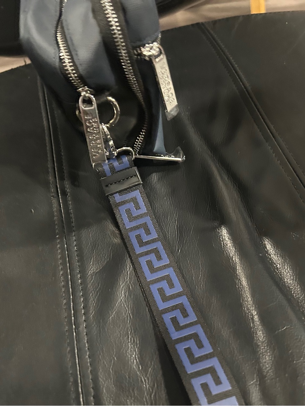 Versace Parfums Navy Toiletry Bag with Zip - Picture 3 of 10